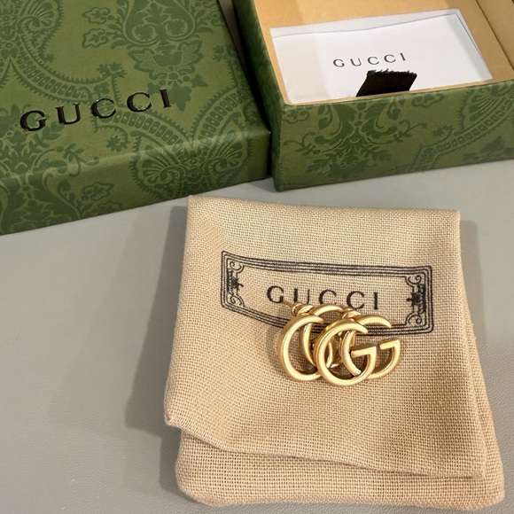 Gucci Gold Double G earrings - Picture 2 of 5